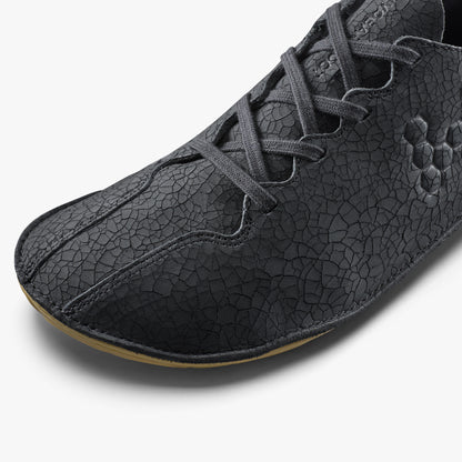 OBSIDIAN CRACKED LEATHER